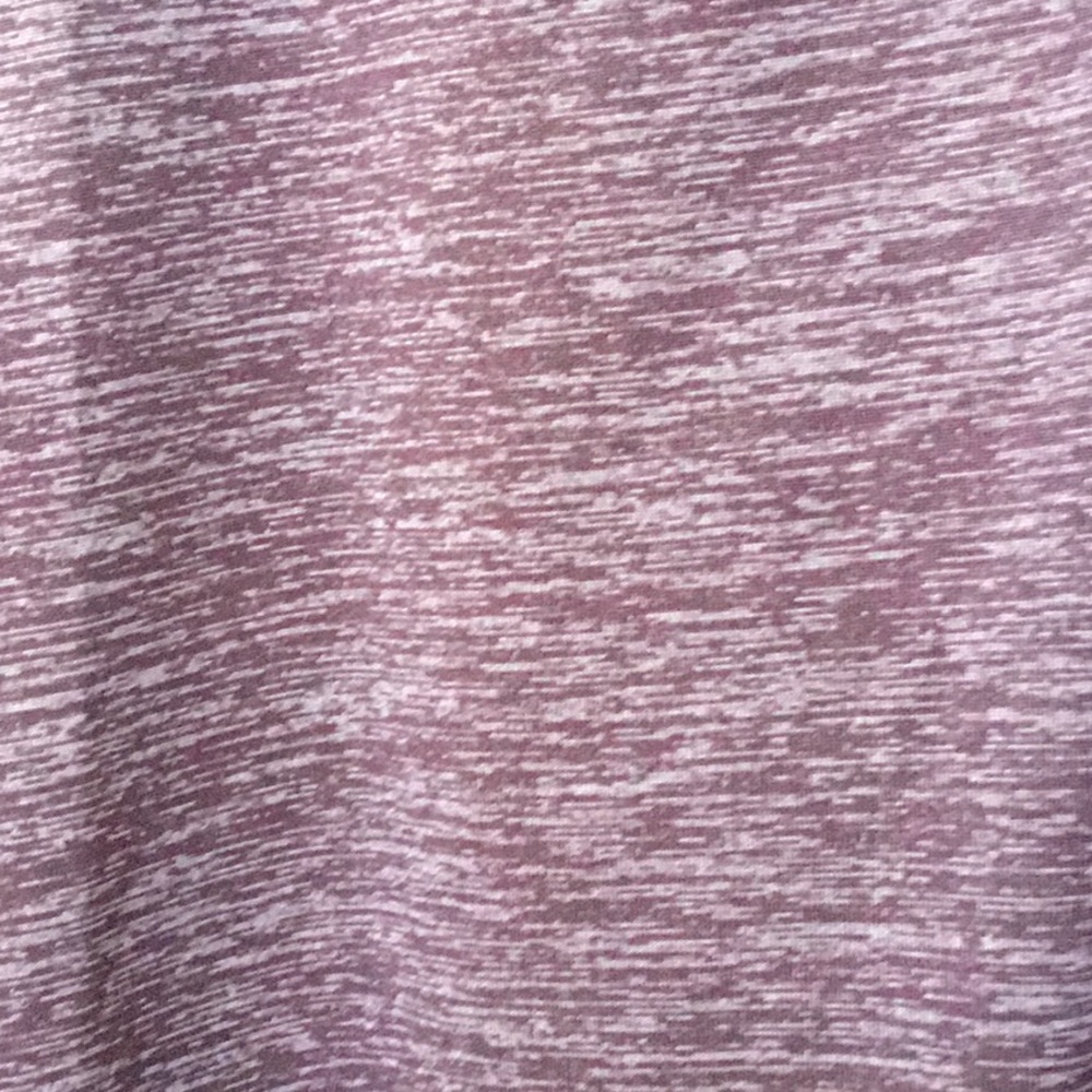 NWT Under Armour  loose fit HEATGEAR - Picture 3 of 5